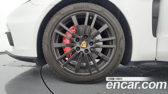 Porsche Panamera 2017 — photo 5
