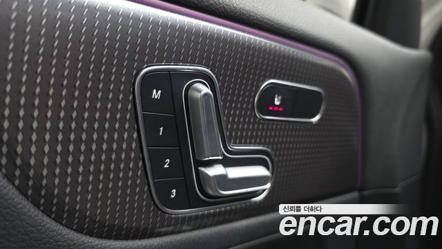 Mercedes-Benz EQA 2023 — photo 33