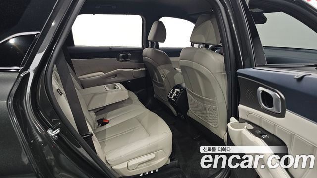 Kia Sorento 2024 — photo 16