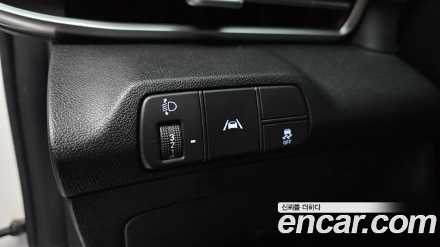 Hyundai AVANTE 2023 — photo 20
