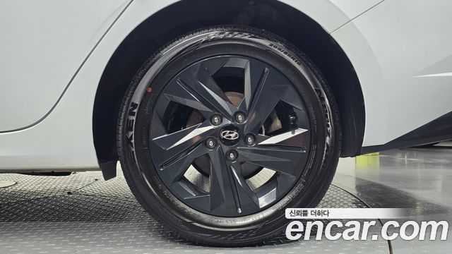 Hyundai AVANTE 2023 — photo 7