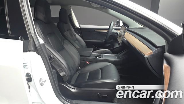 Tesla Model 3 2022 — photo 16