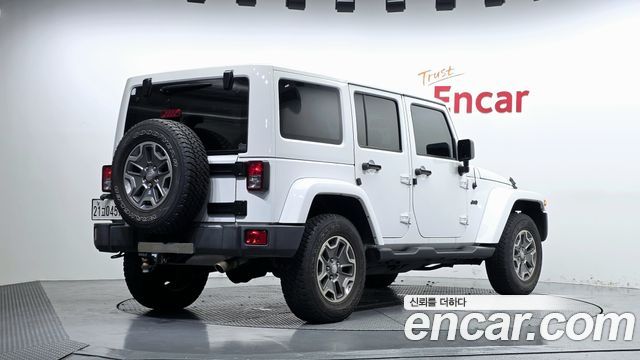 Jeep Wrangler 2017 — photo 2