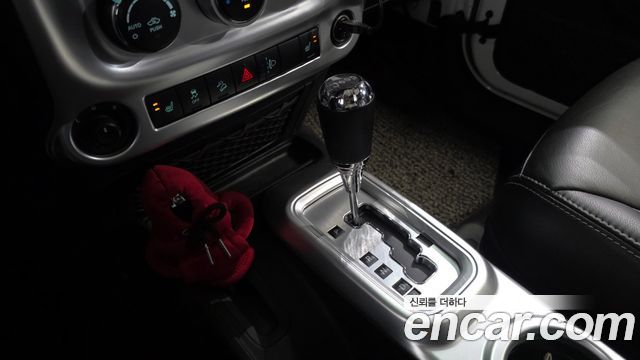 Jeep Wrangler 2017 — photo 9