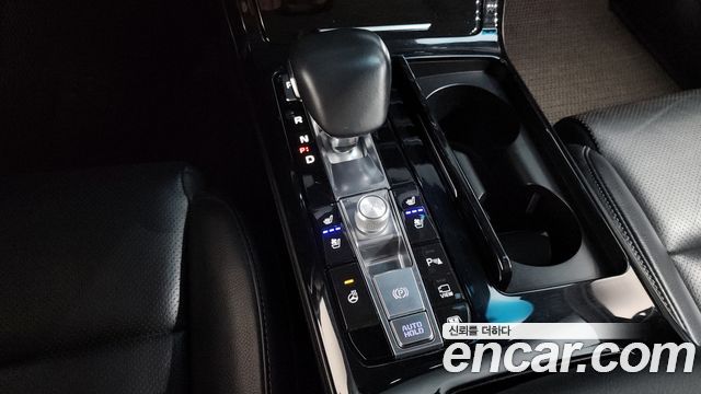 Kia K7 2020 — photo 9
