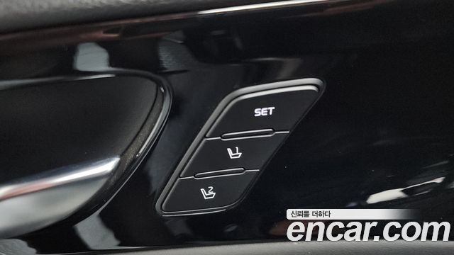 Kia K7 2020 — photo 18