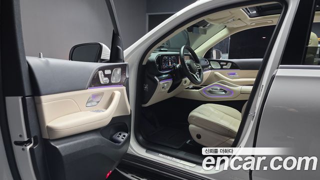 Mercedes-Benz GLE-Class 2021 — photo 13