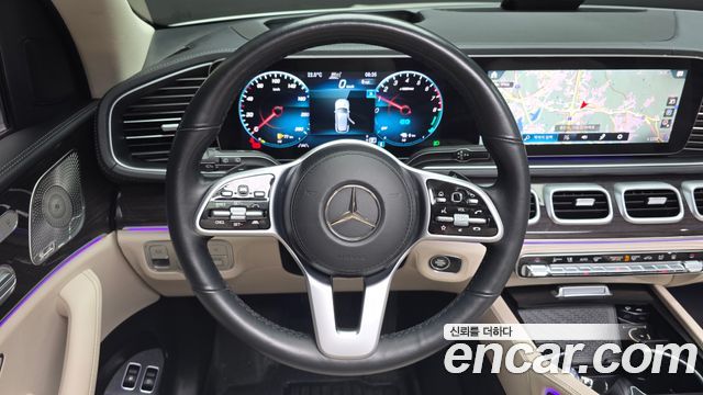 Mercedes-Benz GLE-Class 2021 — photo 20