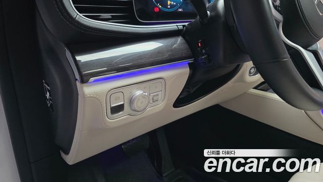 Mercedes-Benz GLE-Class 2021 — photo 25