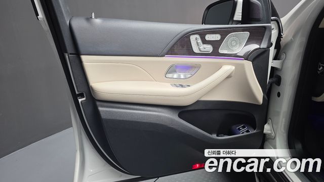 Mercedes-Benz GLE-Class 2021 — photo 14