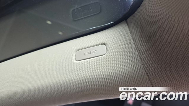 Mercedes-Benz GLE-Class 2021 — photo 29