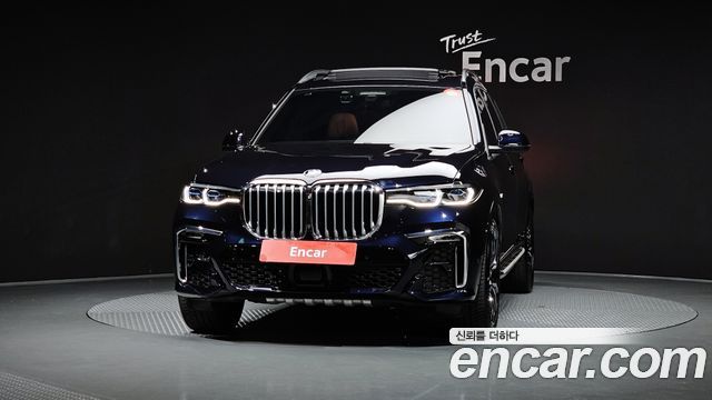 BMW X7 2022 — photo 3