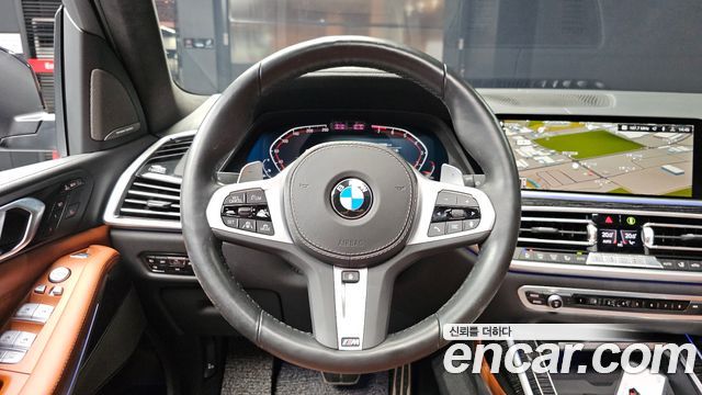 BMW X7 2022 — photo 19