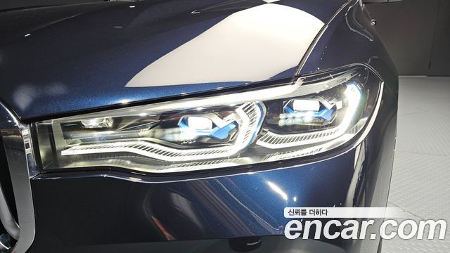 BMW X7 2022 — photo 8
