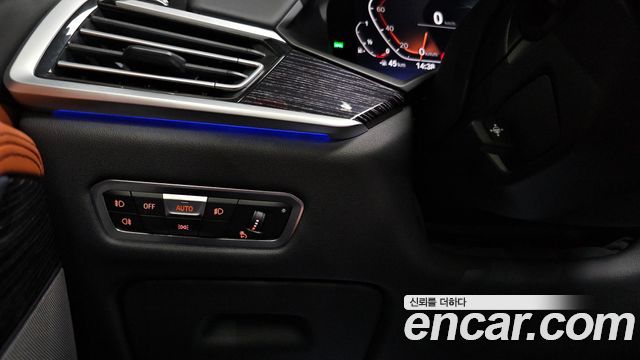BMW X7 2022 — photo 28