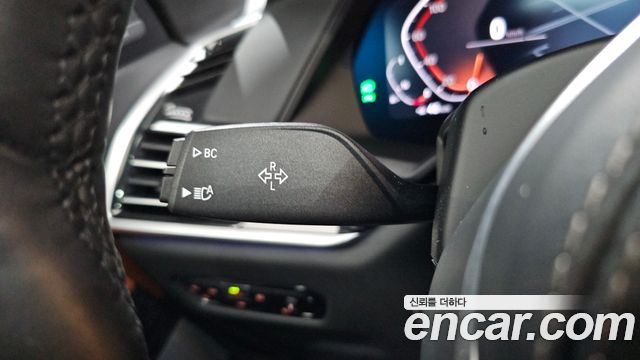 BMW X7 2022 — photo 31
