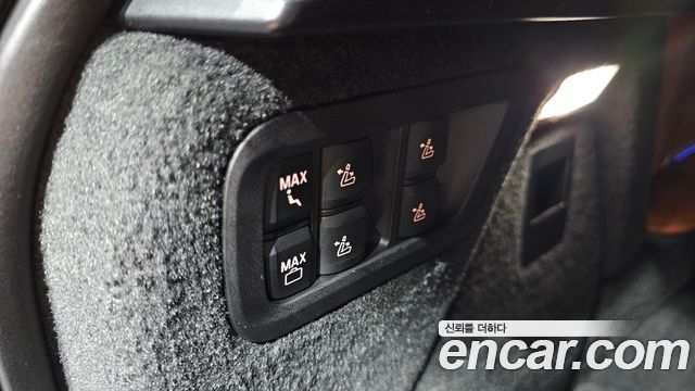 BMW X7 2022 — photo 34