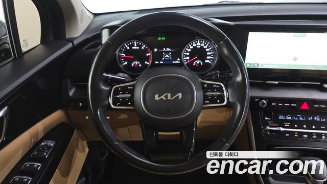 Kia Canival 2022 — photo 13