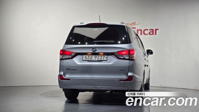 KG Mobility KORANDO 2015 — photo 4