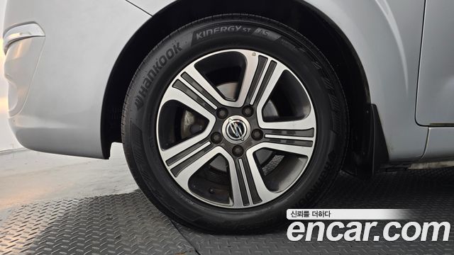 KG Mobility KORANDO 2015 — photo 5