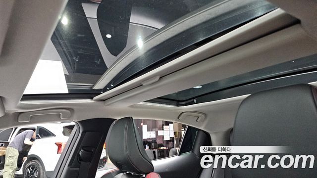 Toyota Prius 2024 — photo 25