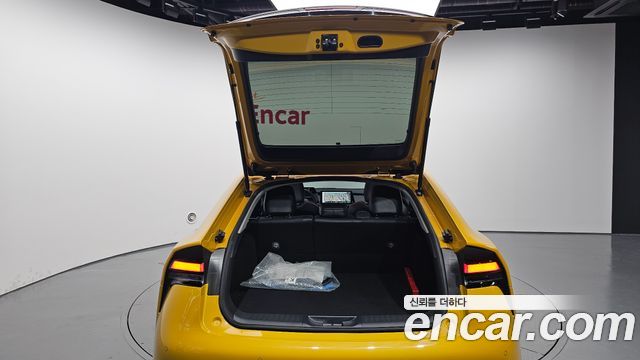 Toyota Prius 2024 — photo 26