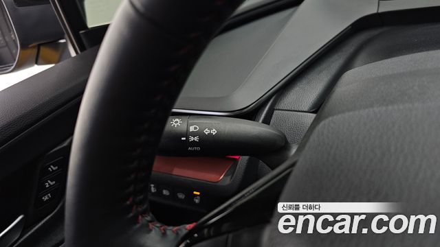 Toyota Prius 2024 — photo 29