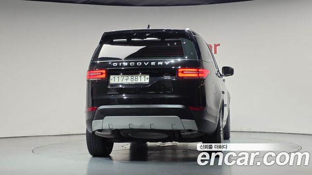 Land Rover Discovery 2017 — photo 4