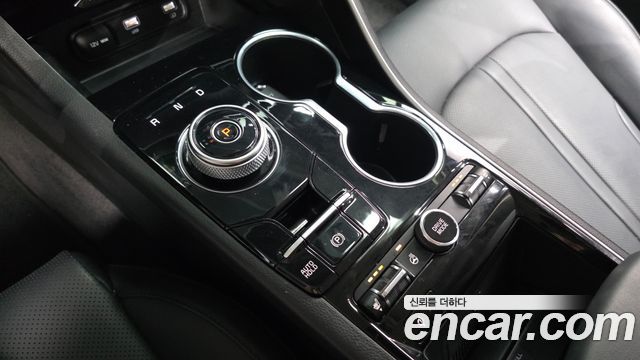 Kia K5 2023 — photo 12