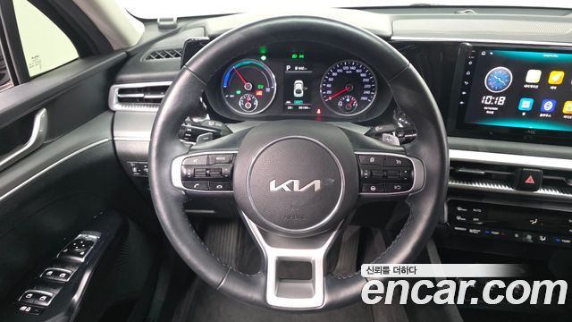 Kia K5 2023 — photo 19