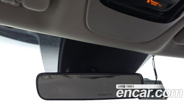 Kia K5 2023 — photo 24