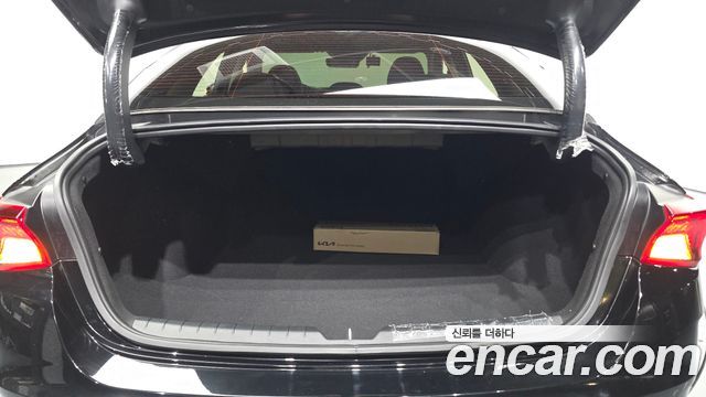 Kia K5 2023 — photo 26