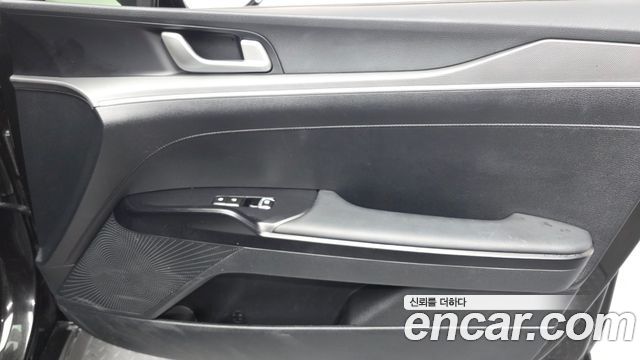 Kia K5 2023 — photo 14