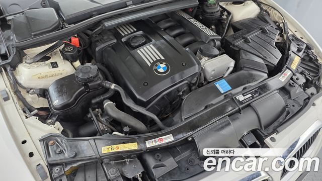 BMW 3-Series 2009 — photo 6