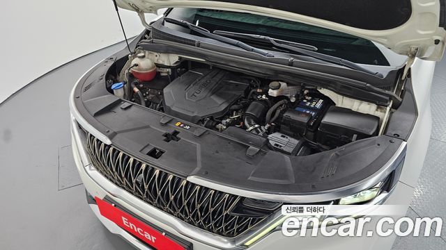 Kia Canival 2021 — photo 6