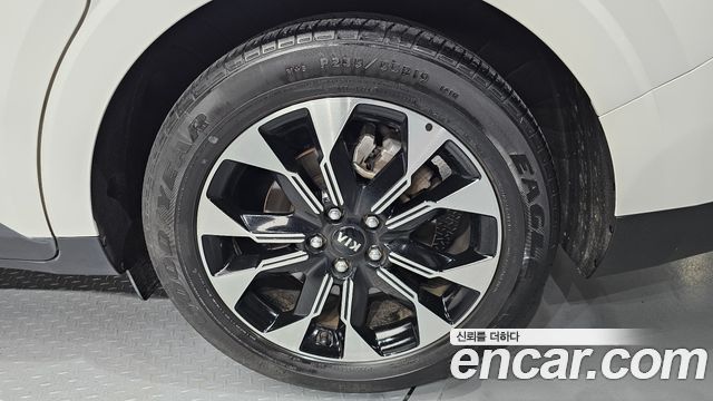 Kia Canival 2021 — photo 7