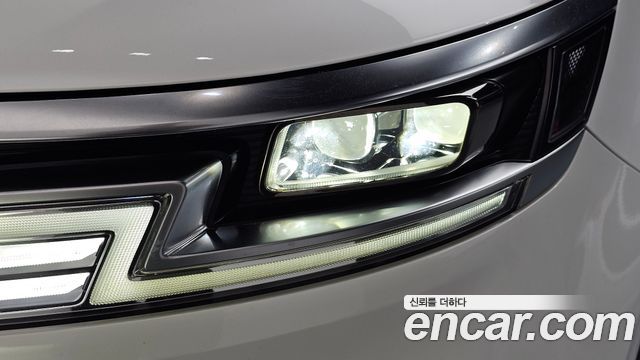 Kia Canival 2021 — photo 8