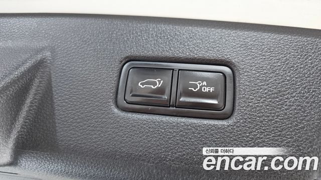 Kia Canival 2021 — photo 33
