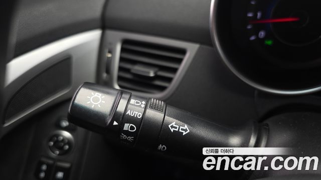 Hyundai AVANTE 2016 — photo 23