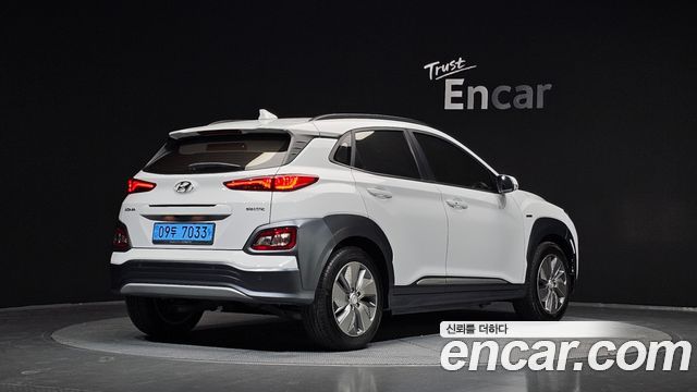 Hyundai Kona 2020 — photo 2