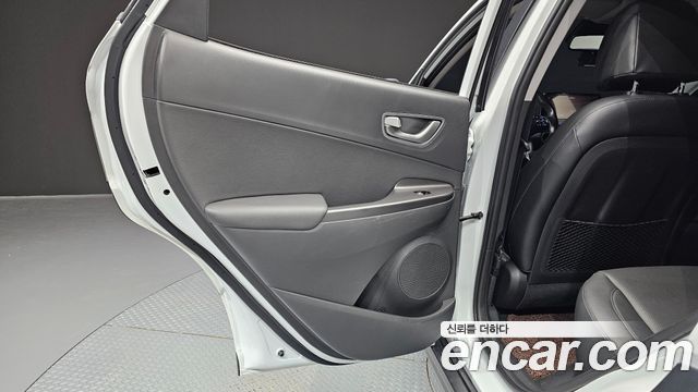 Hyundai Kona 2020 — photo 15