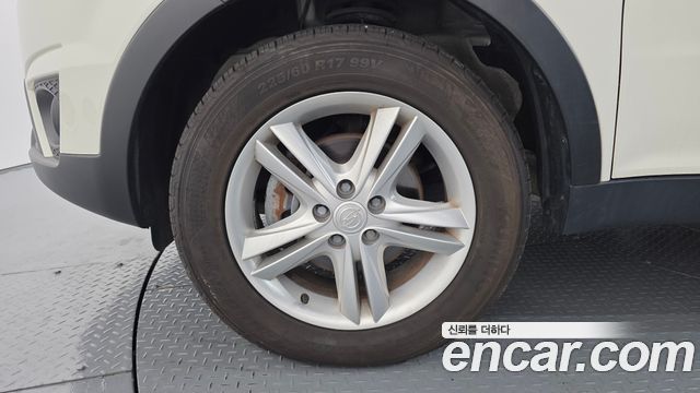KG Mobility KORANDO 2014 — photo 5
