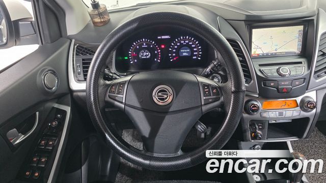 KG Mobility KORANDO 2014 — photo 12