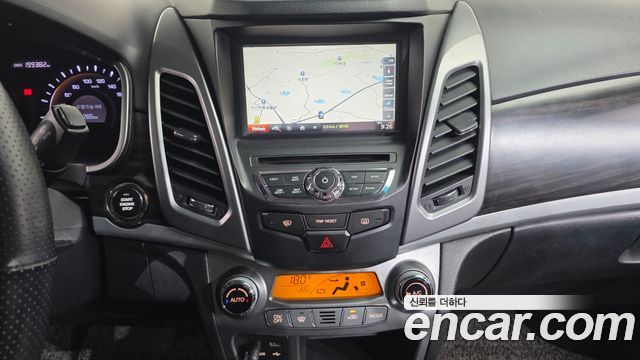KG Mobility KORANDO 2014 — photo 14