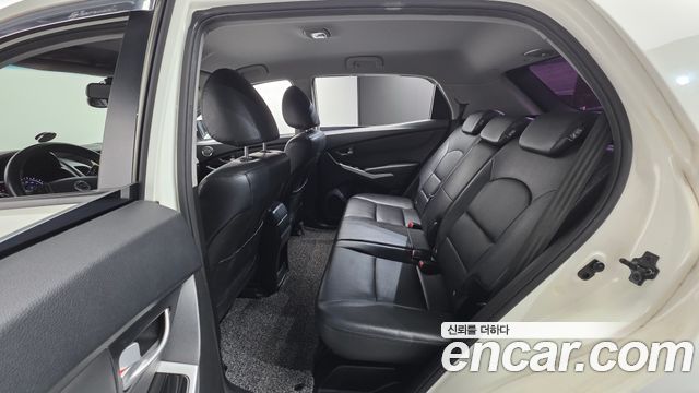 KG Mobility KORANDO 2014 — photo 16