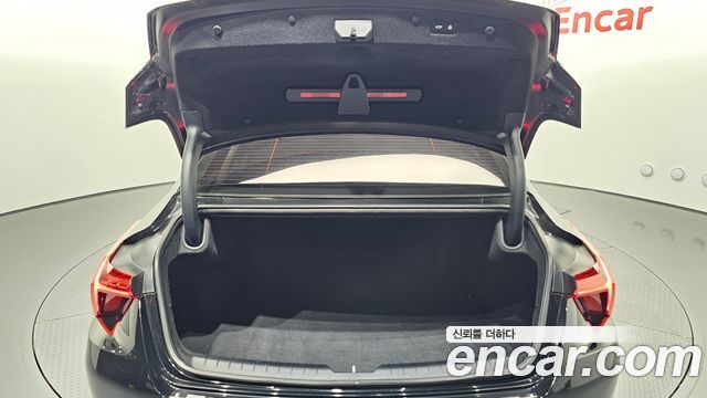 Kia K8 2022 — photo 16