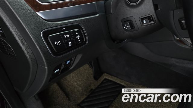 Hyundai Equus 2014 — photo 15