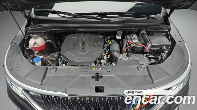 Kia Canival 2021 — photo 6