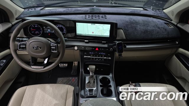 Kia Canival 2021 — photo 10