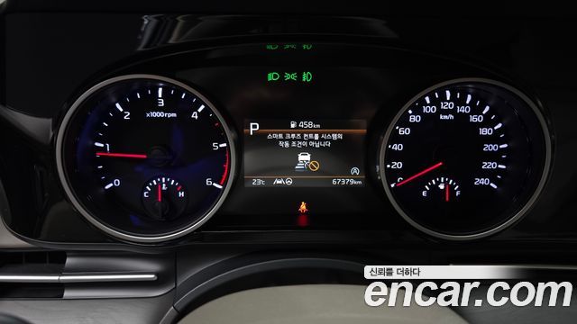 Kia Canival 2021 — photo 11
